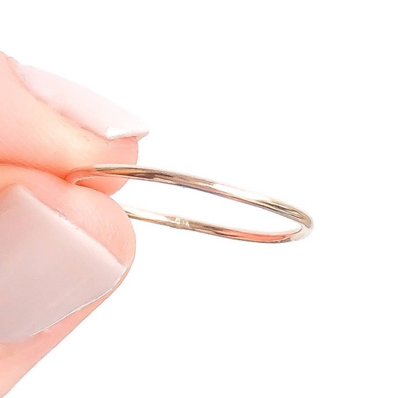 1.2mm- 14k Yellow Gold filled Smooth finish ring band, dainty everyday ring band - Picture 3 of 5